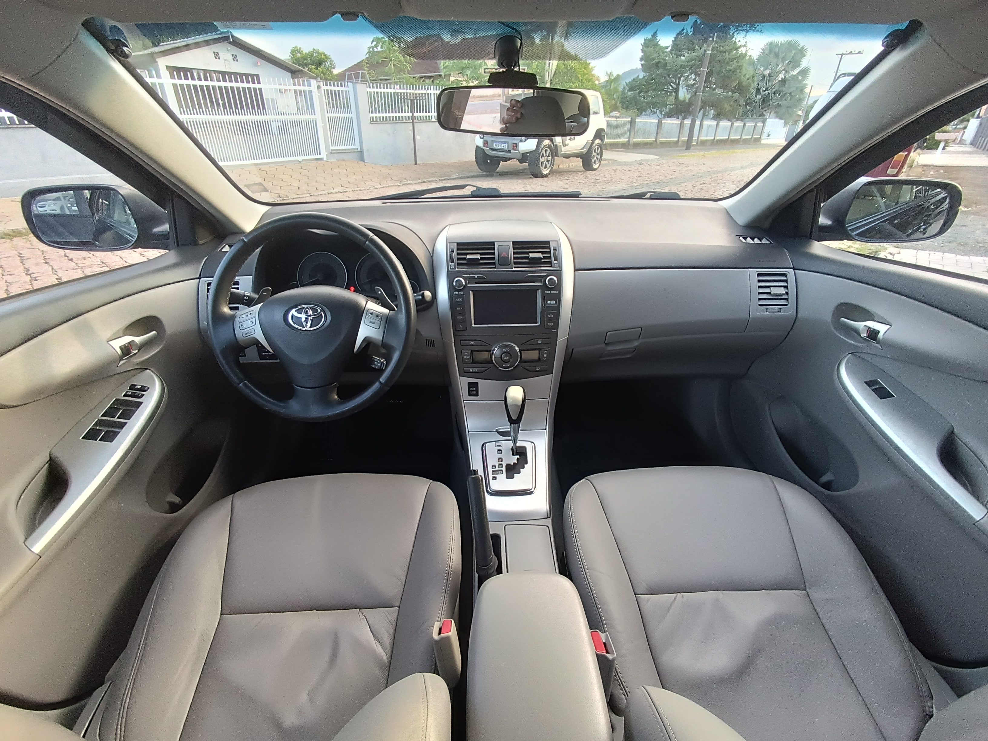 Carro/Camioneta - TOYOTA - Corolla - XEi 2.0 Flex 16V Aut. - 2014